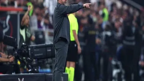 午夜地牢攻略全面上线：首发赛季详细解析